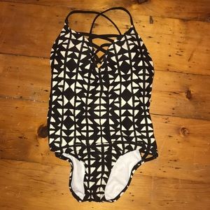 Geo- print one-piece